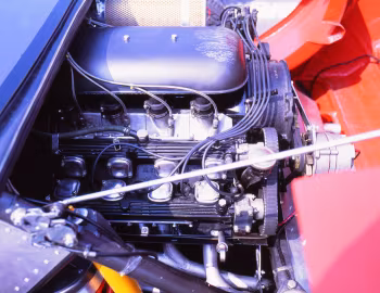 Under the hood MTX Tatra V8 (#001) '1991