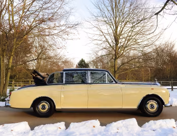 1991 Rolls-Royce Phantom VI Landaulette (LWX10422)