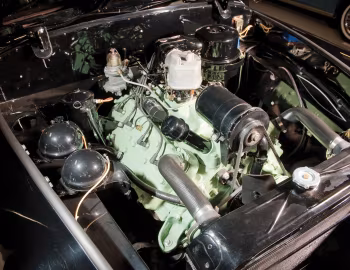 Пад капотам 1952 Muntz Jet Convertible