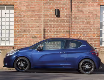Musketier Peugeot 208 3-door '2013–15