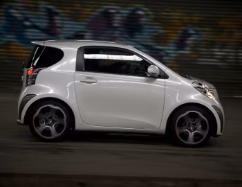 Musketier Toyota iQ '2009–14