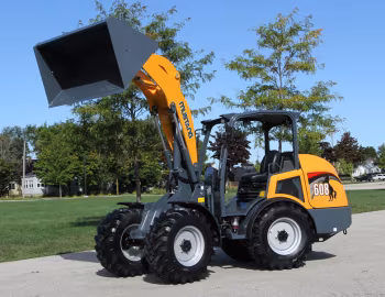 Mustang 608 Canopy '2016–н.в.