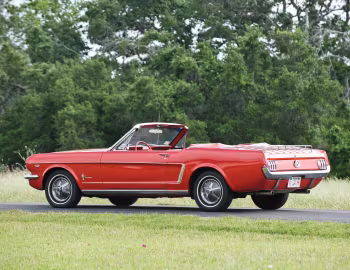1965 Ford Mustang Convertible (76А)