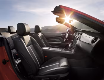 Interior 2013–14 Ford Mustang 5.0 GT Convertible '2012–14