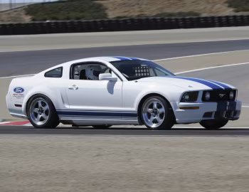 Ford Mustang FR500C '2004–09