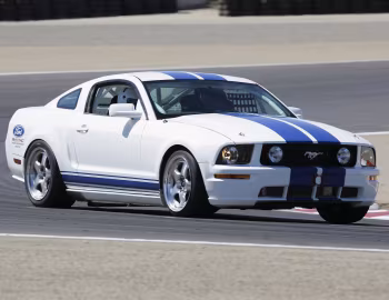 Ford Mustang FR500C '2004–09