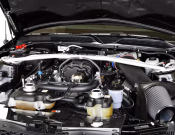 Under The Hood Steeda GT500 '2007–09