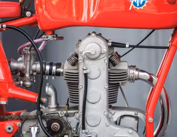 Sous la capuche MV Agusta 125 Monoalbero Corsa '1953–58