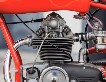 Sous la capuche MV Agusta 125 Monoalbero Corsa '1953–58