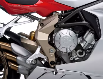 Under The Hood MV Agusta F3 '11.2010