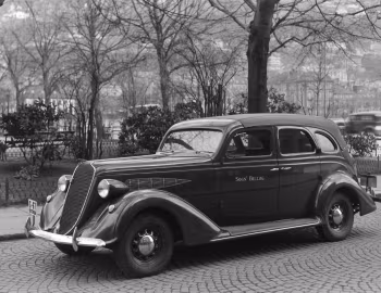 1936 Nash Ambassador