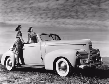 1940 Nash Ambassador Eight Cabriolet (4081)