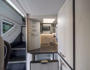 内饰 Neoplan Skyliner (N1122/3L) '2015–至今