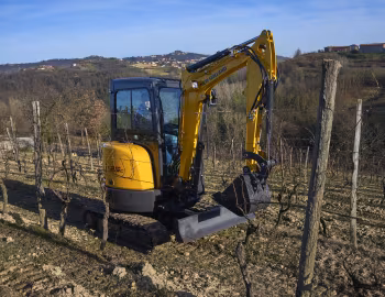New Holland E26C [Worldwide] '2017–н.ч.