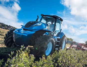 New Holland Methane Power Concept Tractor '08.2017