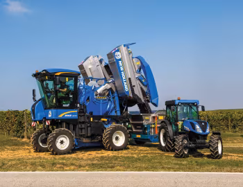 New Holland Braud 9070L, New Holland T4F