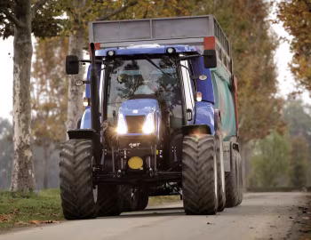 New Holland T6.140 Methane Power '2013