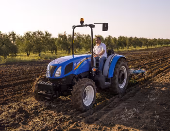 New Holland TD4.90F '2015–pr.