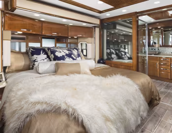 Интерьер 2017–20 Newmar King Aire '2016–20