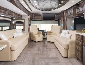 Интерьер 2015–18 Newmar London Aire '2014–18