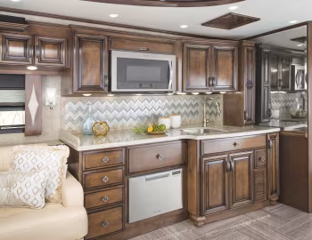 Интерьер 2015–18 Newmar London Aire '2014–18