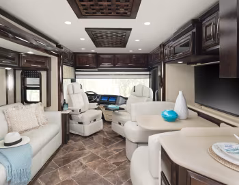 Интерьер 2018–21 Newmar New Aire '2017–21
