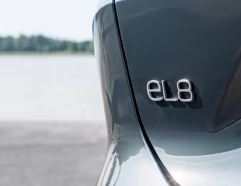 NIO EL8 [EU-spec] '2024–pr.