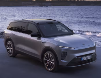 NIO EL8 [EU-spec] '2024–pr.