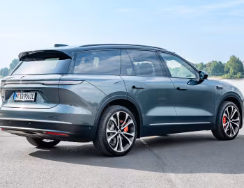 NIO EL8 [EU-spec] '2024–н.в.