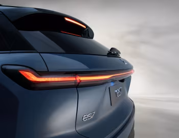 NIO ES7 '2022–25