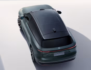 NIO ES8 '2023–25