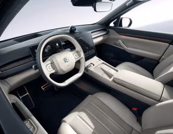 Интерьер NIO ES8 '2023–25