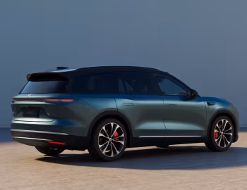 NIO ES8 '2023–25