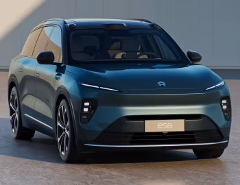 NIO ES8 '2023–25