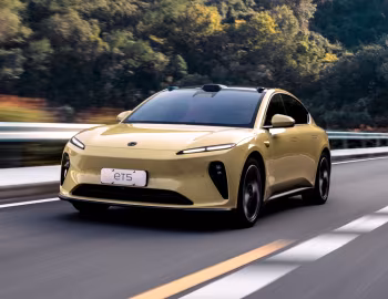 NIO ET5 [China] '2022–н.в.