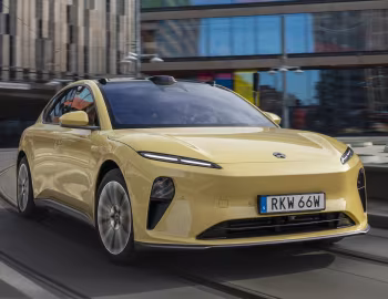 NIO ET5 [EU-spec] '2023–pr.