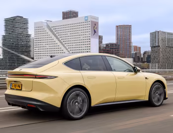 NIO ET5 [EU-spec] '2023–pr.