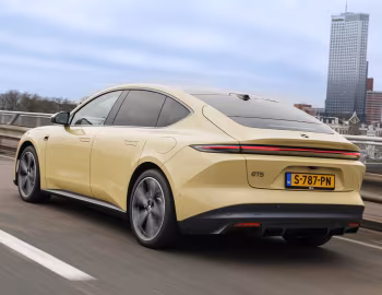 NIO ET5 [EU-spec] '2023–pr.