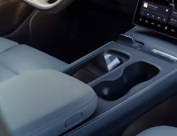 Интерьер NIO ET5 Touring [EU-spec] '2023–н.в.