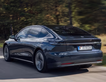 NIO ET7 [EU-spec] '2022–н.в.