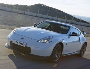 Nissan 370Z Nismo [UK-spec] (Z34) '2013–14