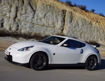 Nissan 370Z Nismo [UK-spec] (Z34) '2013–14