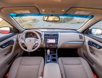 Передня панель 2013–15 Nissan Altima [North America] (L33) '05.2012–15