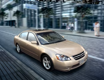 2002–04 Nissan Altima [North America] (L31) '08.2001–04