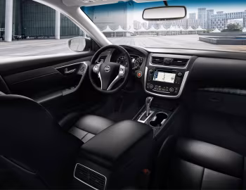 Интерьер 2016–18 Nissan Altima [North America] (L33) '2015–18