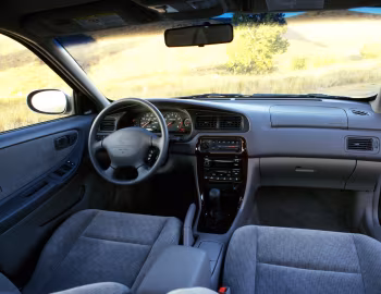 Interior 2000–01 Nissan Altima [North America] (L30) '1999–07.2001