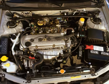 Under the hood 2000–01 Nissan Altima [North America] (L30) '1999–07.2001