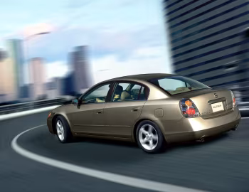 2002–04 Nissan Altima [North America] (L31) '08.2001–04