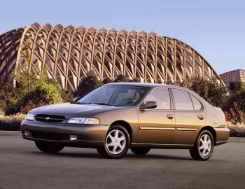 1998–99 Nissan Altima [North America] (L30) '05.1997–99