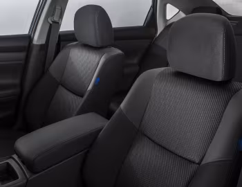 Interior 2016–18 Nissan Altima SR [North America] (L33) '2015–18